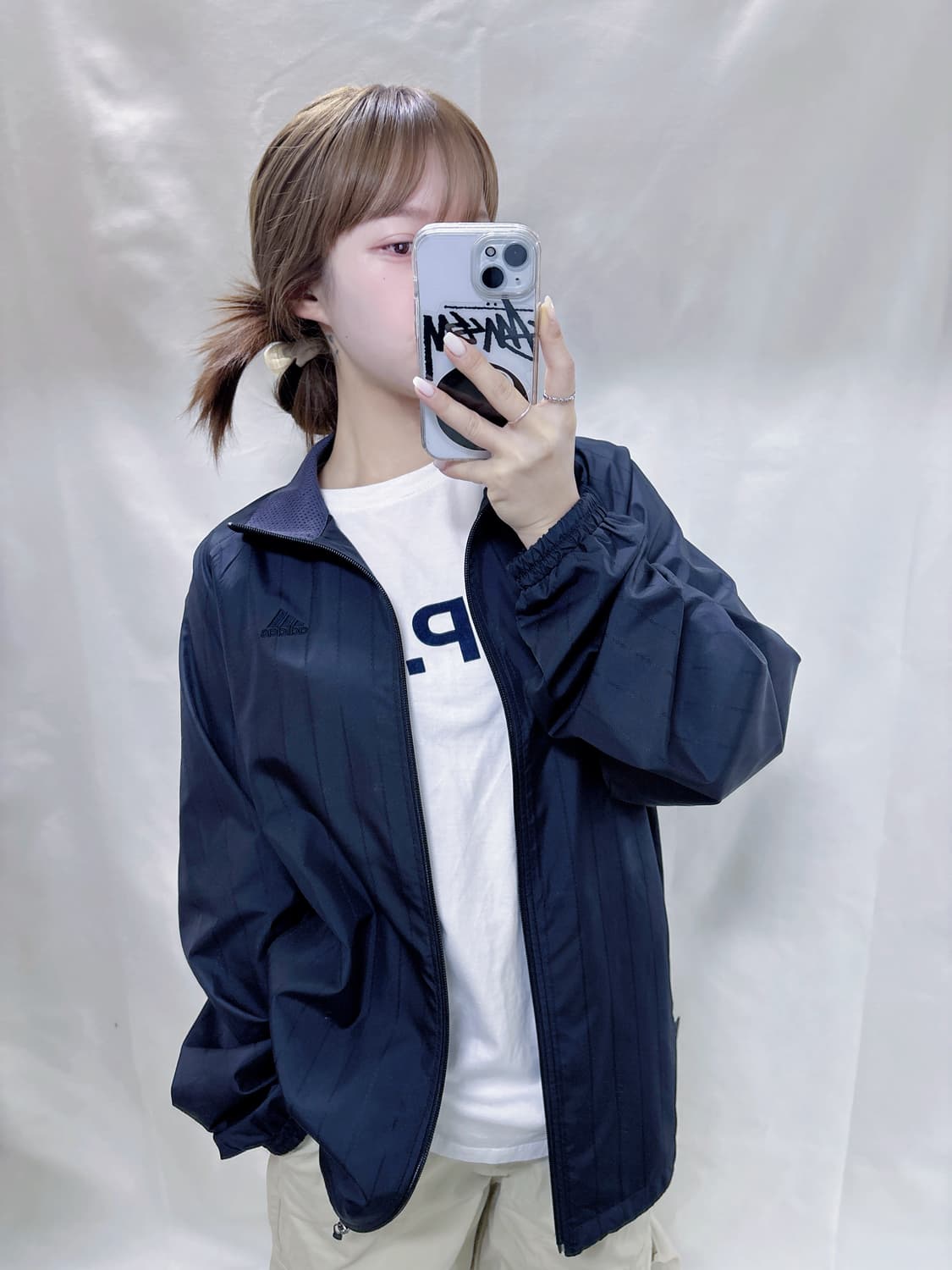 아디다스 블랙 스몰로고 디테일 바람막이  상품이미지2