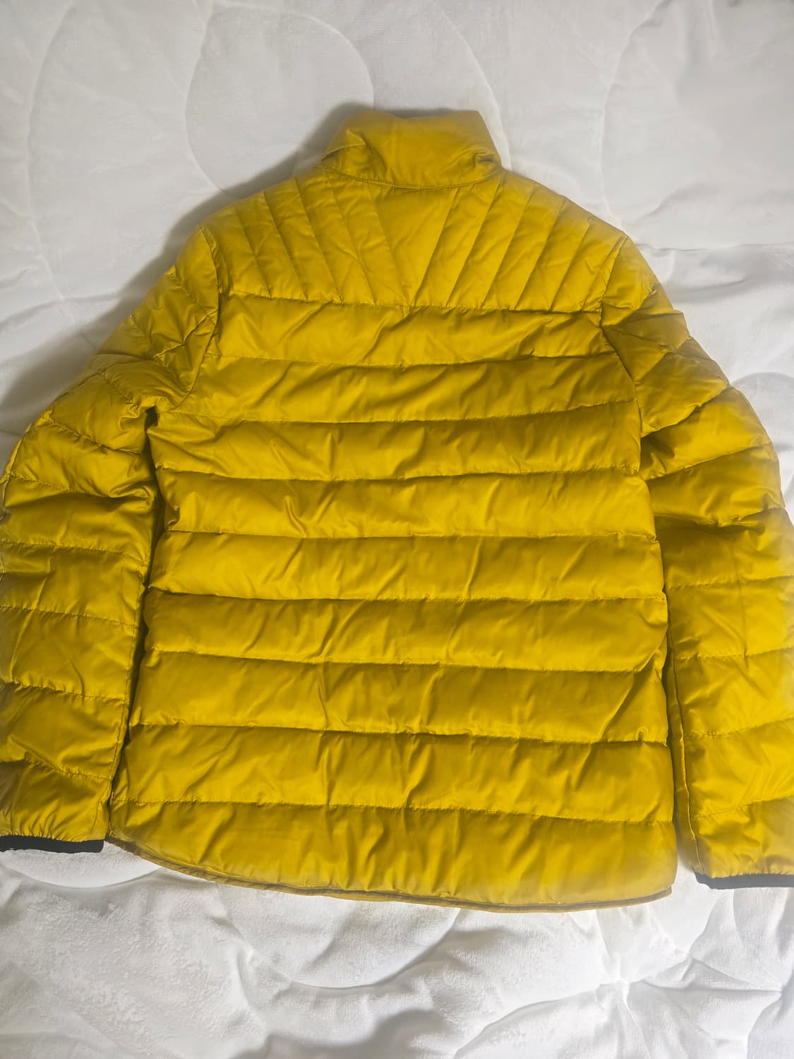 [정품] CP컴퍼니 내피겸용 라이트다운 경량 패딩 (사이즈100) 상품이미지3