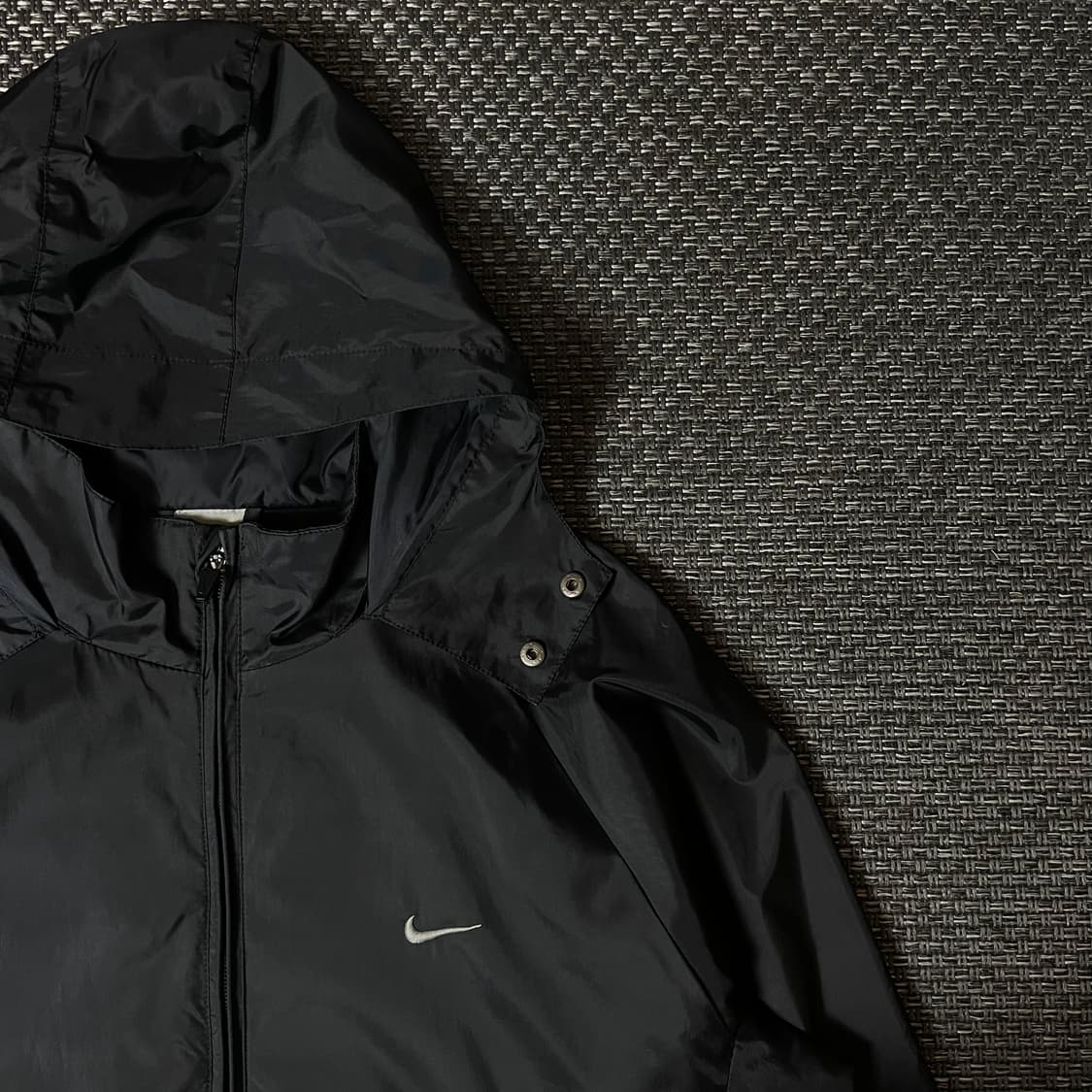 나이키 블랙 후드 로고 바람막이 자켓 M 상품이미지3