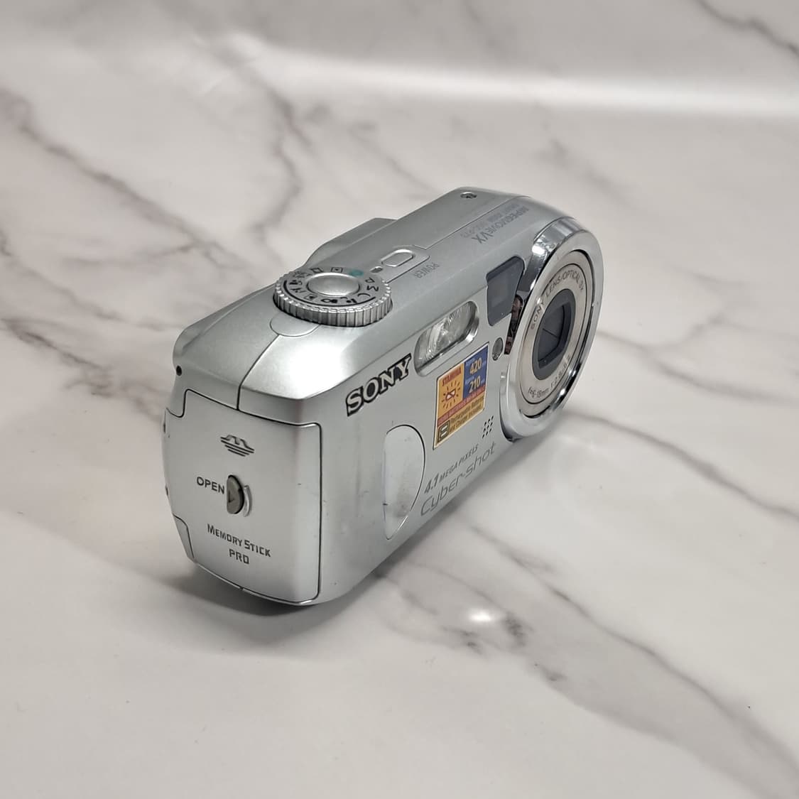 레트로 감성! 소니 사이버샷 DSC-P73 빈티지 디카 상품이미지4