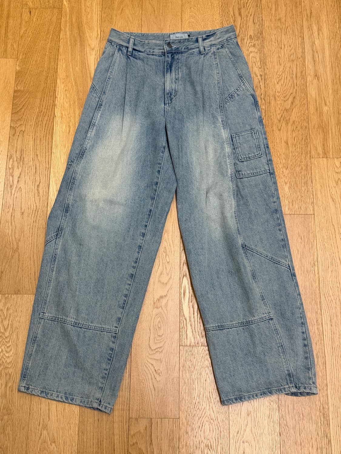 비긴 202 - 베네타 투턱 데님팬츠 블리치드 블루 (2) 상품이미지2