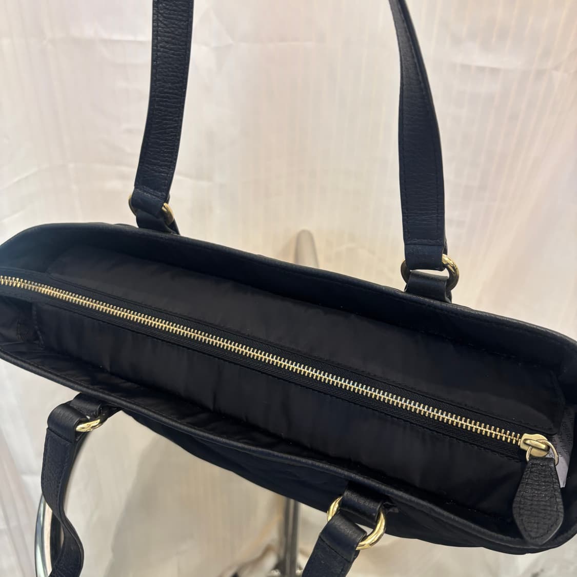  닥스 나일론 퀄팅 숄더백 상품이미지7