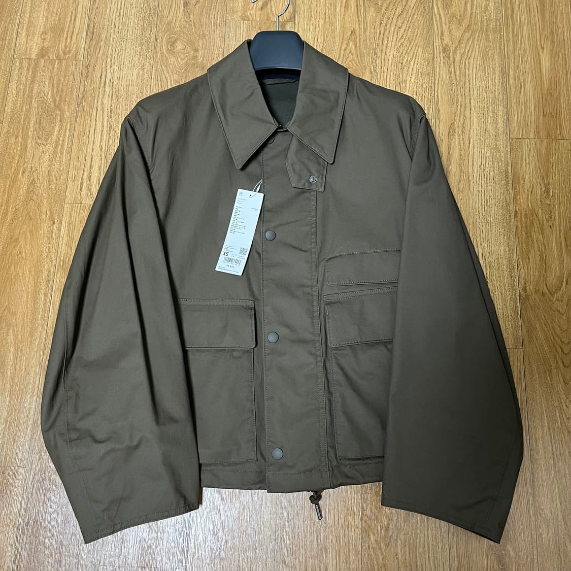 새제품 유니클로 U 유틸리티 쇼트 블루종 올리브 카키 XS 바버 상품이미지2