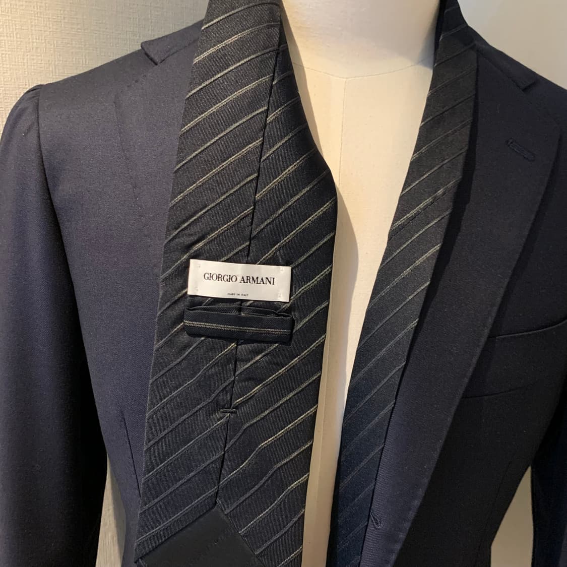 조르지오 아르마니(ARMANI) 블랙 스트라이프 명품넥타이 정장코디 A+ 상품이미지2