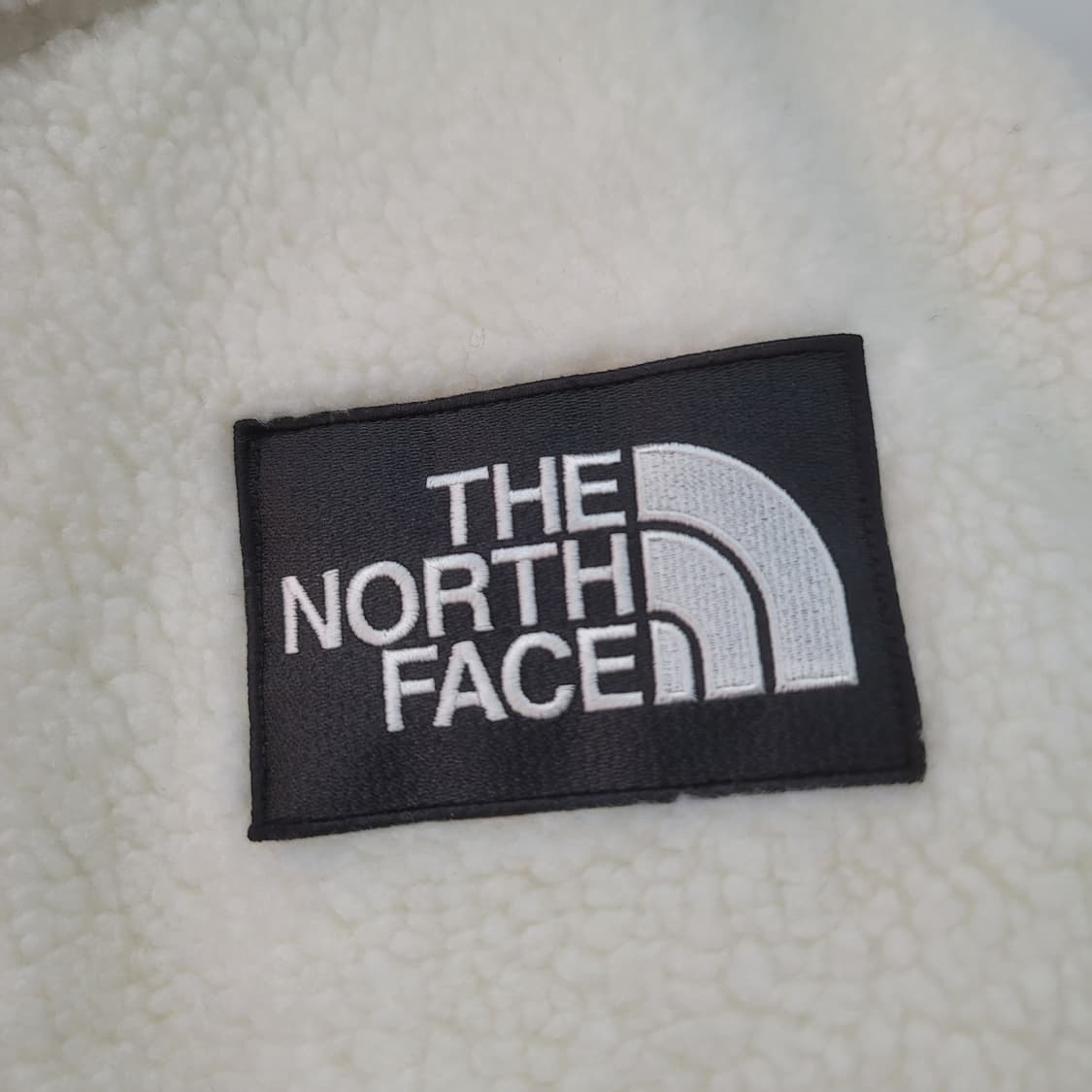 노스페이스 뽀글이 플리스 상품이미지3