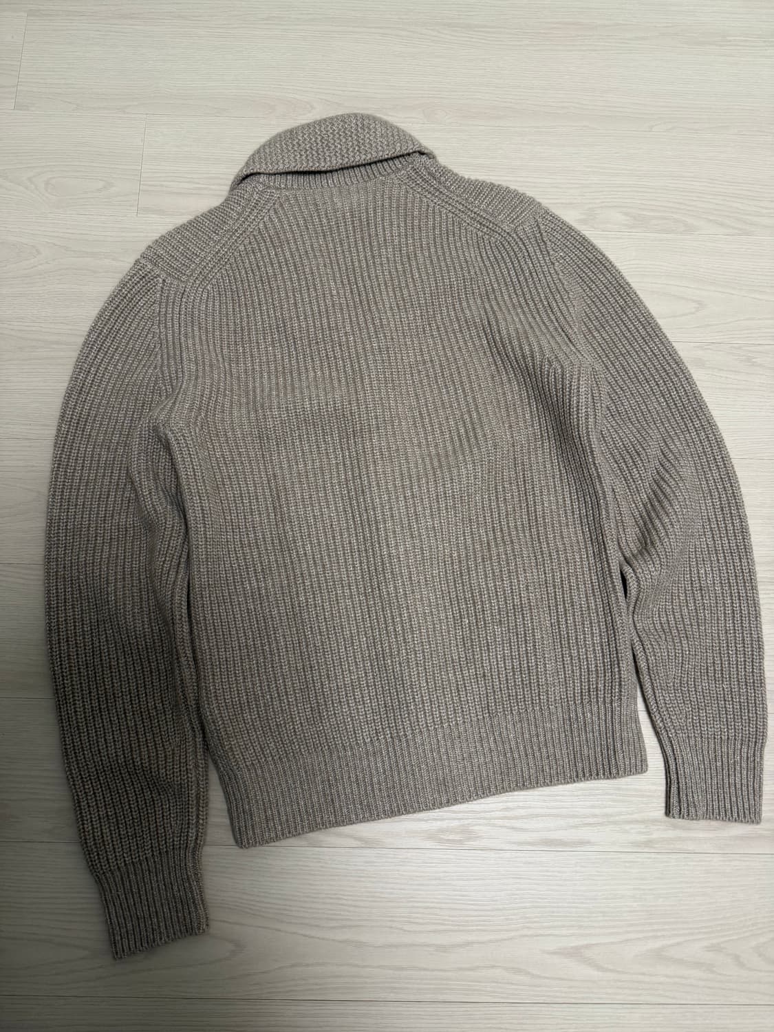 톰포드 캐시미어 숄카라 가디건 48사이즈 새상품급 상품이미지2