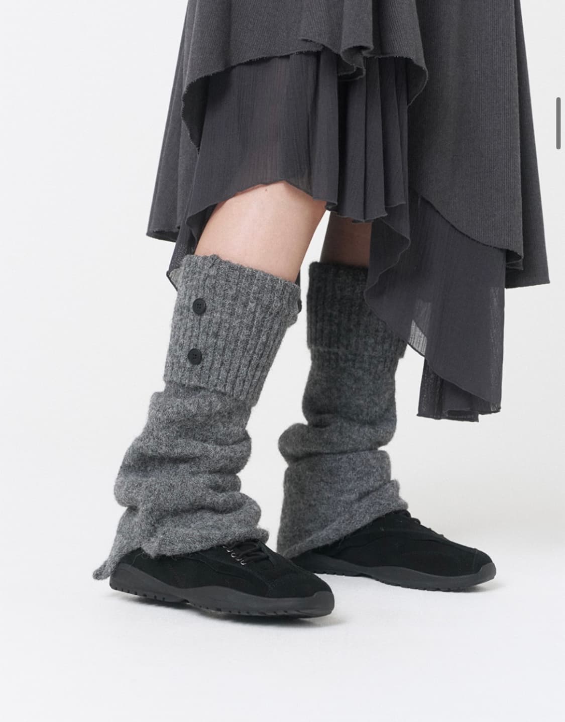 미세키서울 버튼 니트 레그워머 그레이 상품이미지1