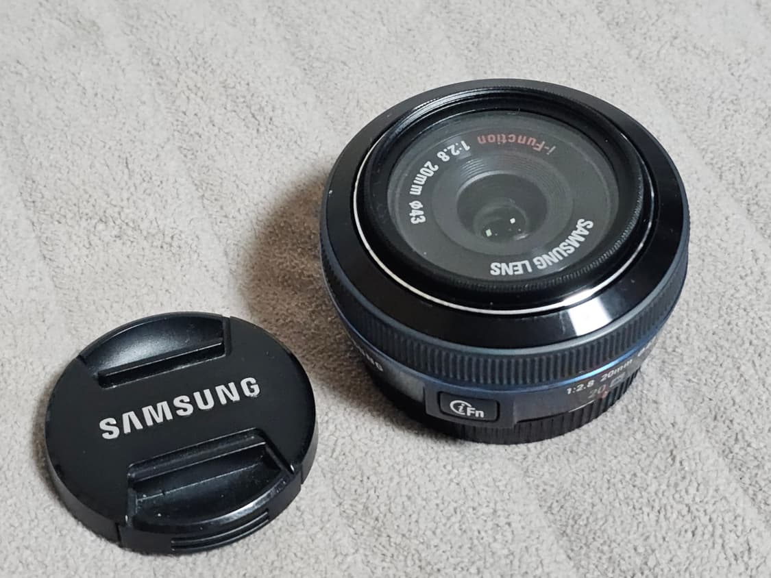 삼성 미러리스 NX 마운트 20mm 단렌즈 상품이미지4