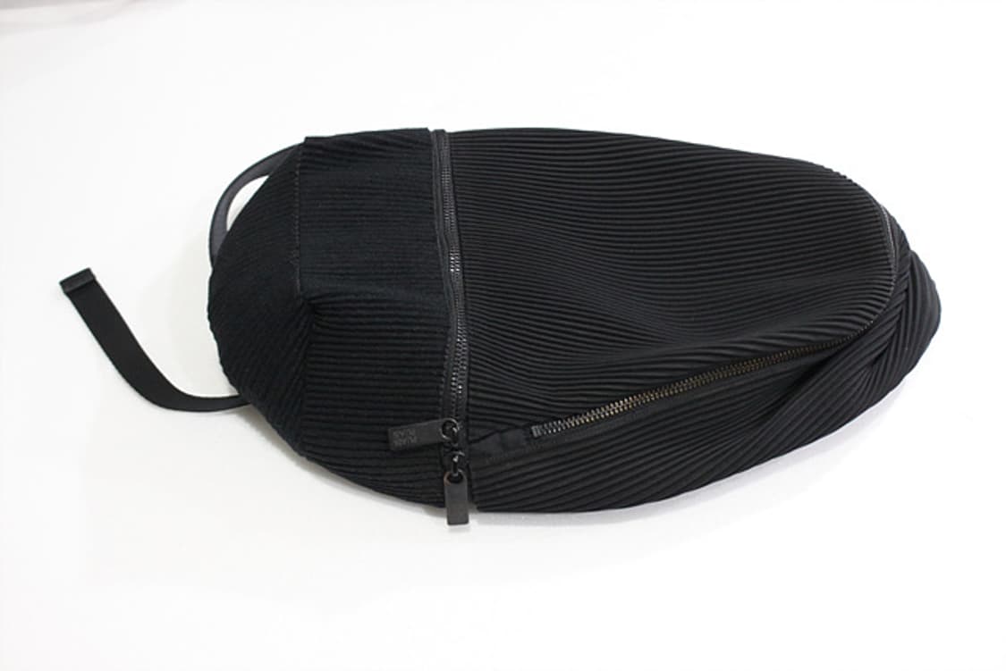 ISSEY MIYAKE PLEATS PLEASE 플리츠플리즈 크로스백 상품이미지3