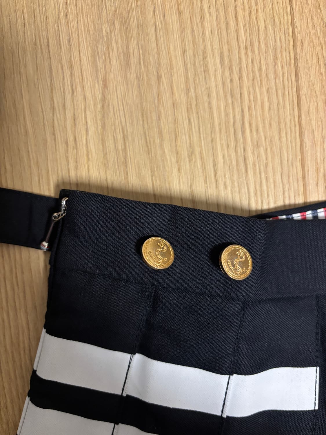 톰브라운 스커트 상품이미지5