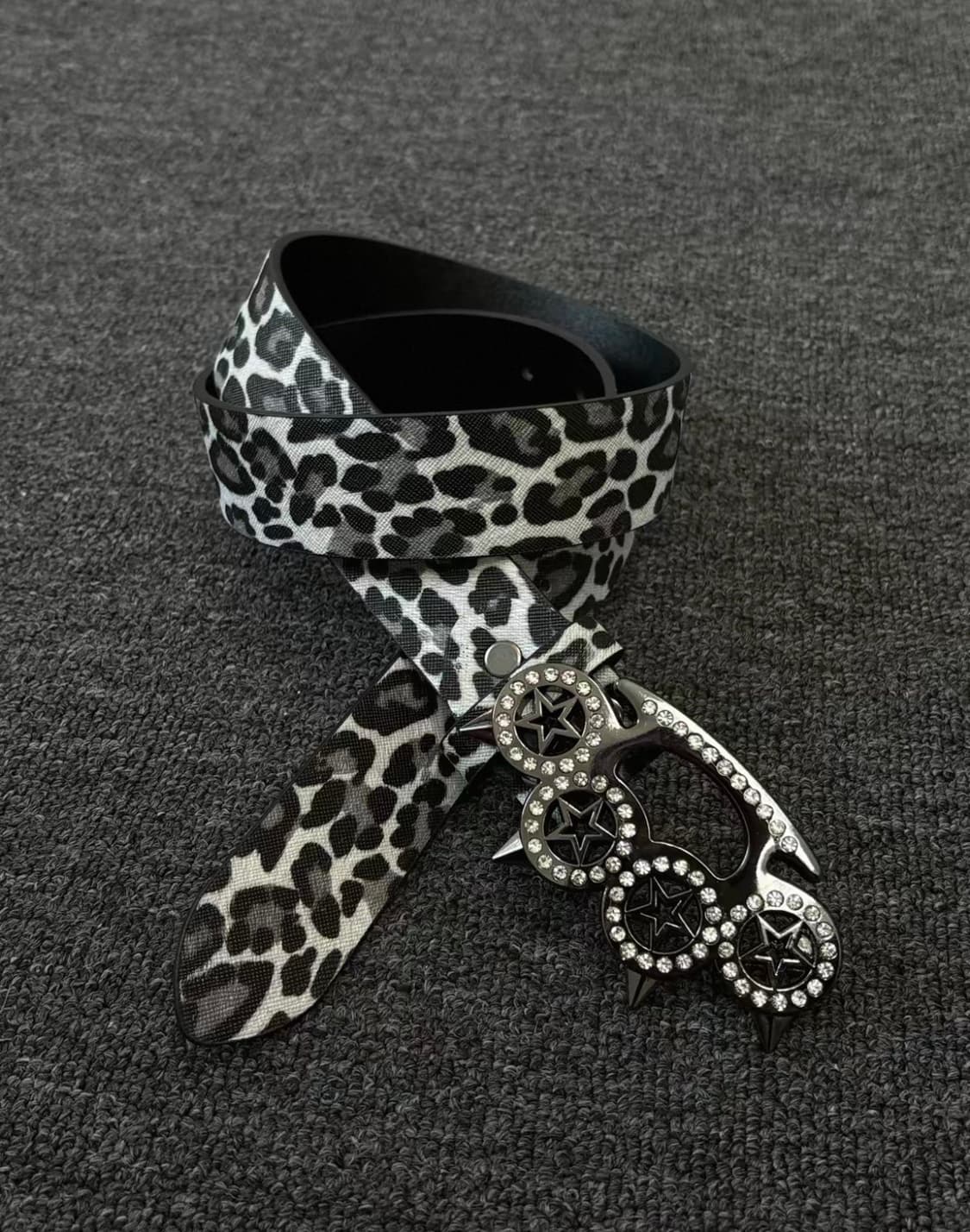 Grey Leopard Heavy Punk Belt 상품이미지1