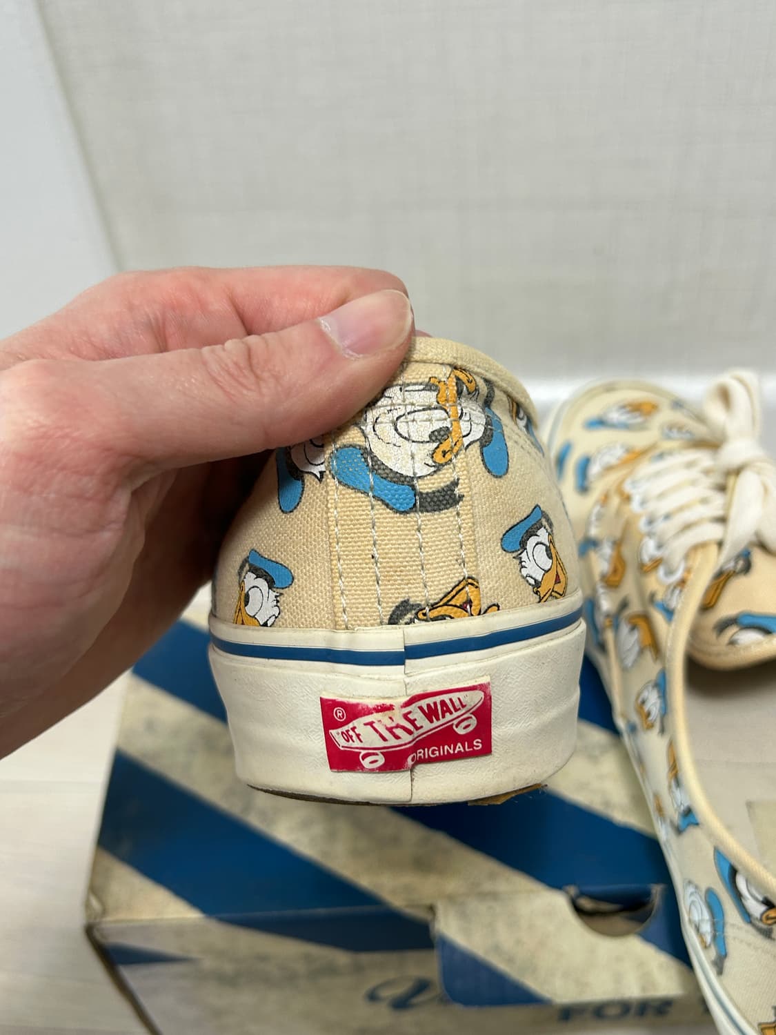 반스 볼트 디즈니 도날드덕 콜라보 270 상품이미지4