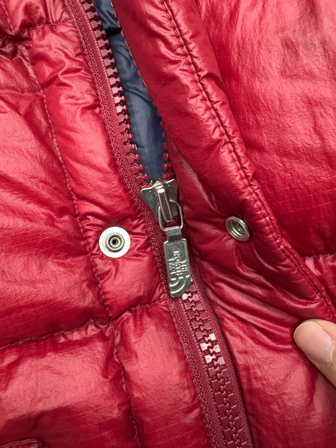 노스페이스 패딩 베스트 90 레드 상품이미지3