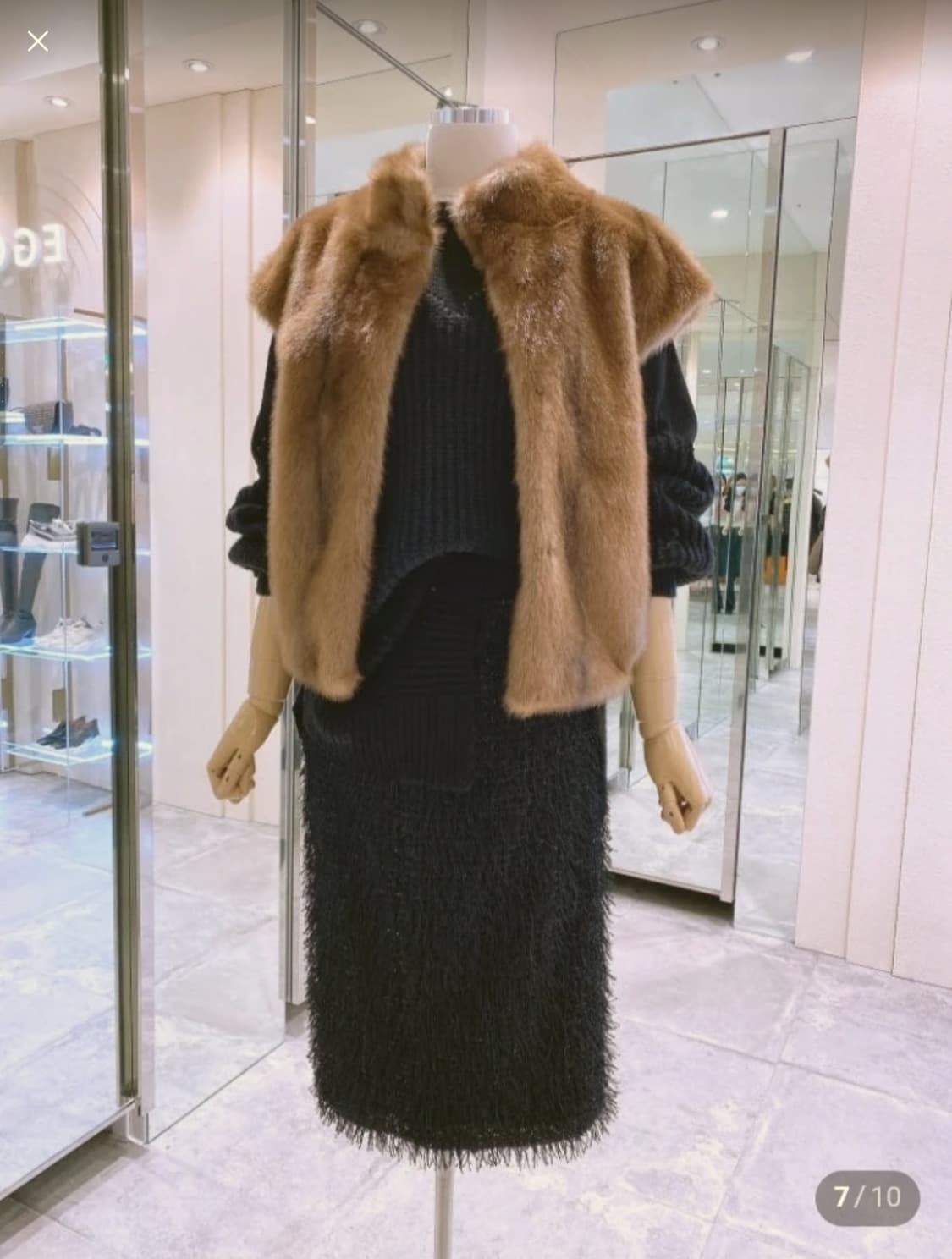 에고이스트 페이크 밍크 드랍숄더  베스트 66사이즈 상품이미지4