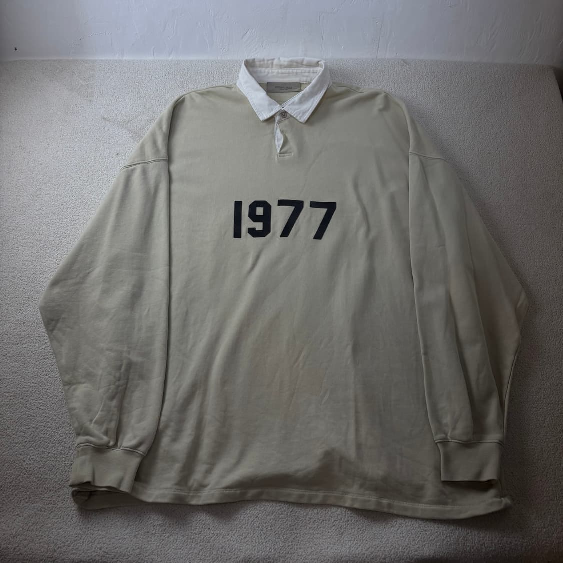 115 피오갓 에센셜 1977 카라넥 맨투맨 상품이미지1