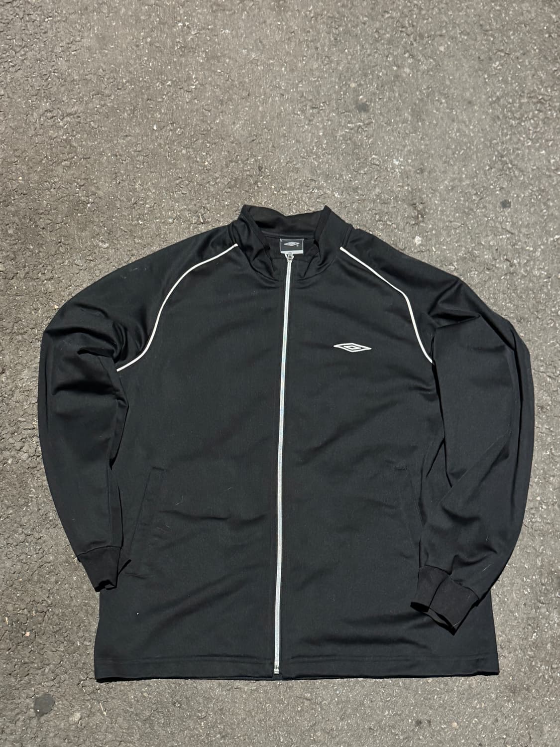 엄브로 검정 져지 상품이미지1