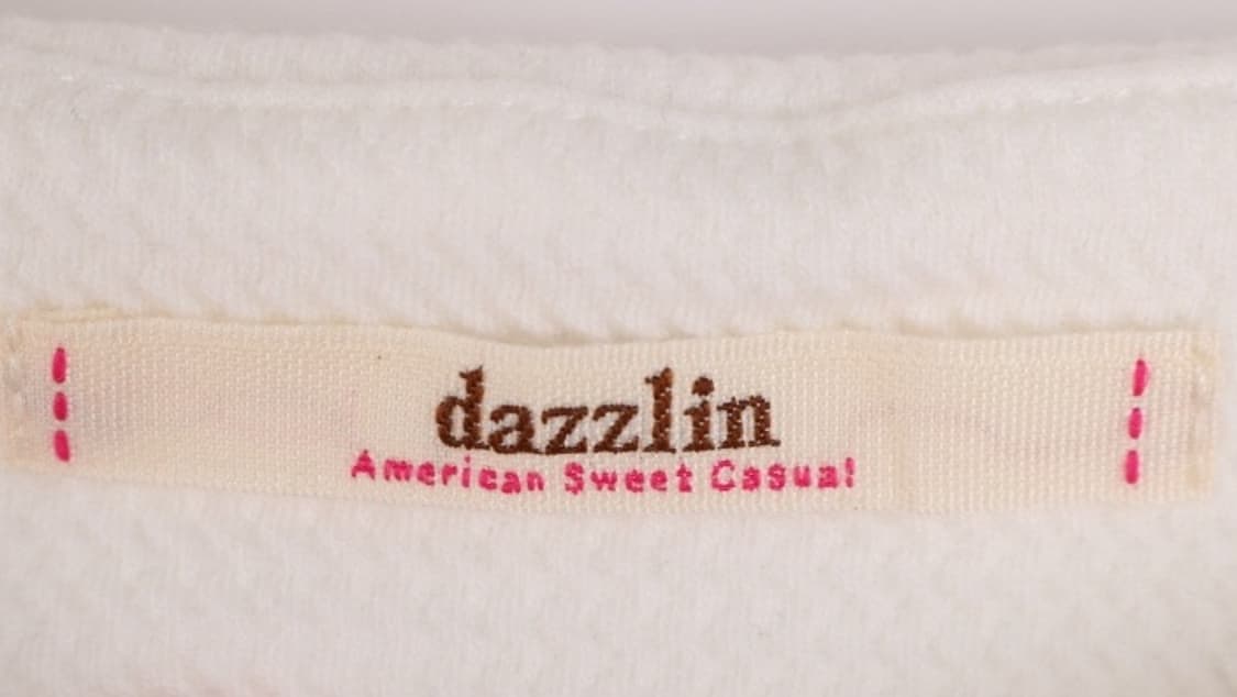 Dazzlin 화이트 보석 장식 티셔츠 상품이미지3