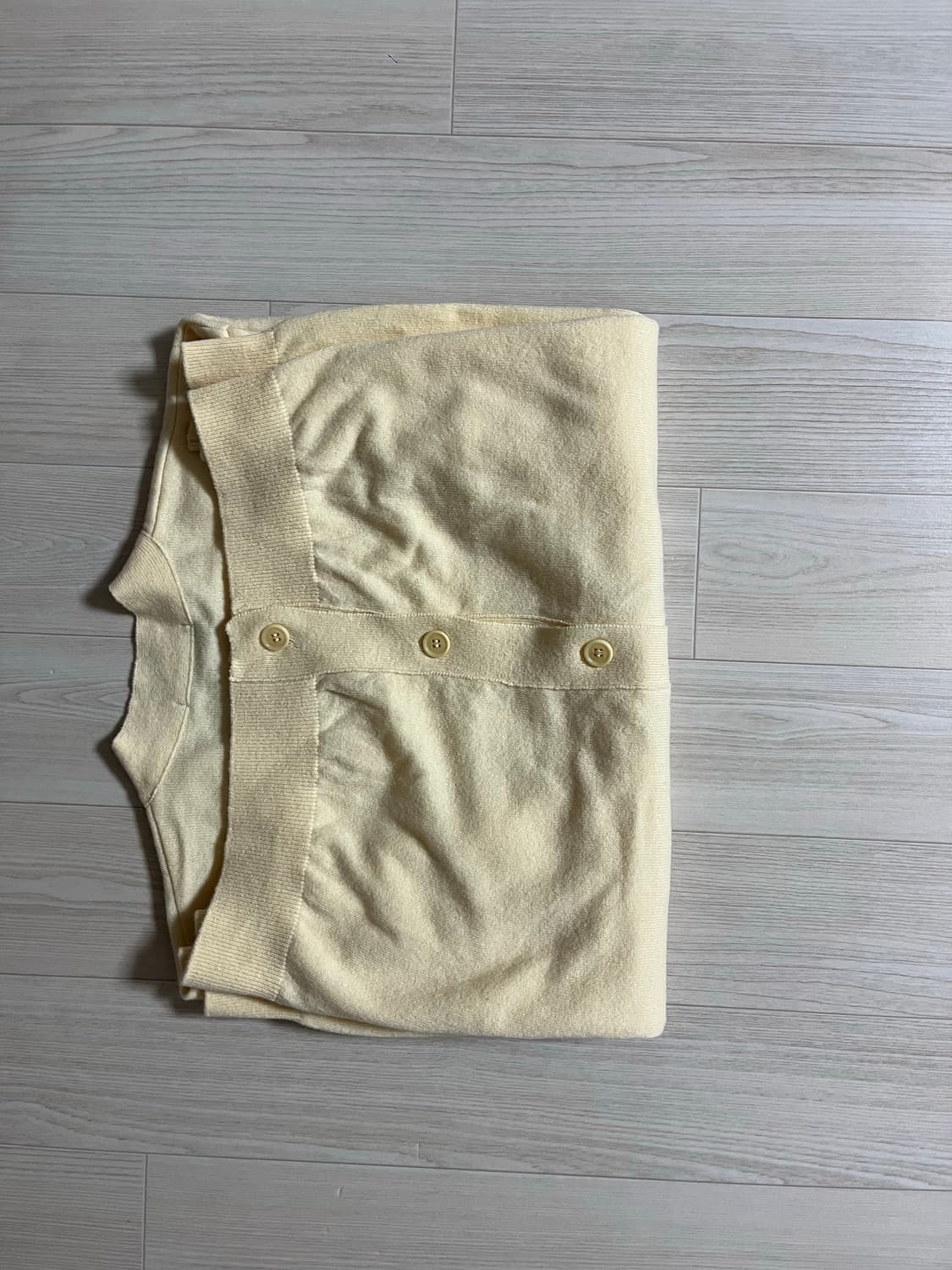 [마티스 더 큐레이터] V넥 가디건 _옐로우 (2 size) 상품이미지7