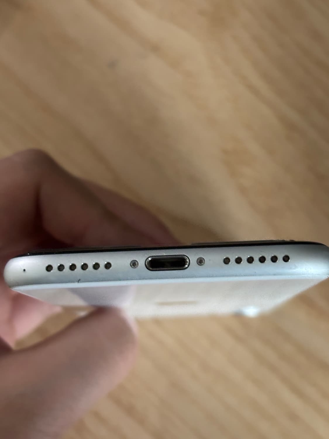 아이폰 SE2 화이트 256GB 상품이미지3