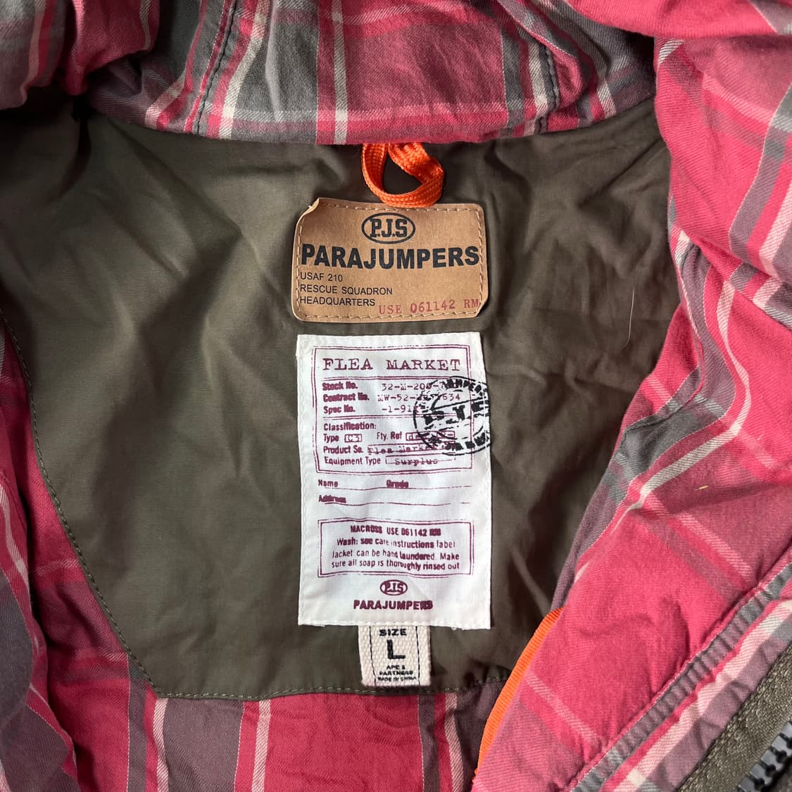 100 파라점퍼스 코디악 패딩 상품이미지2