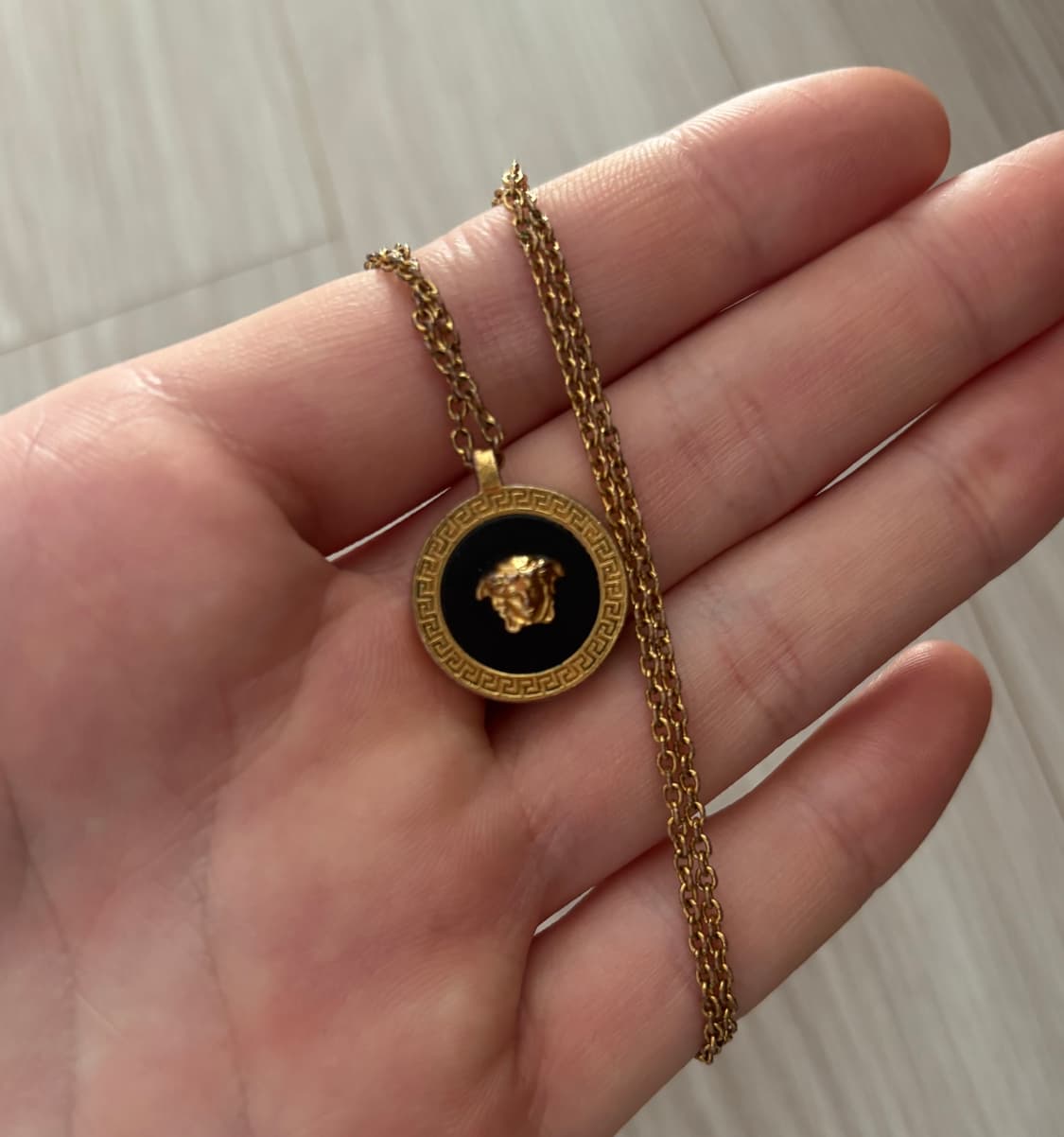 베르사체 목걸이 급처 상품이미지1