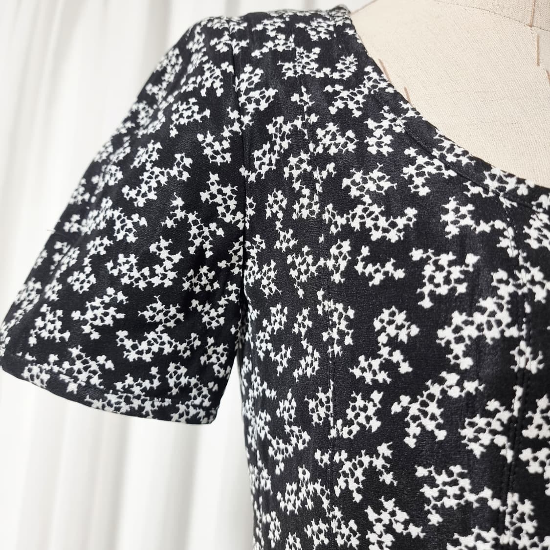 까르뱅 CARVEN 원피스 (44사이즈/표기34) 택달린 새상품 상품이미지4