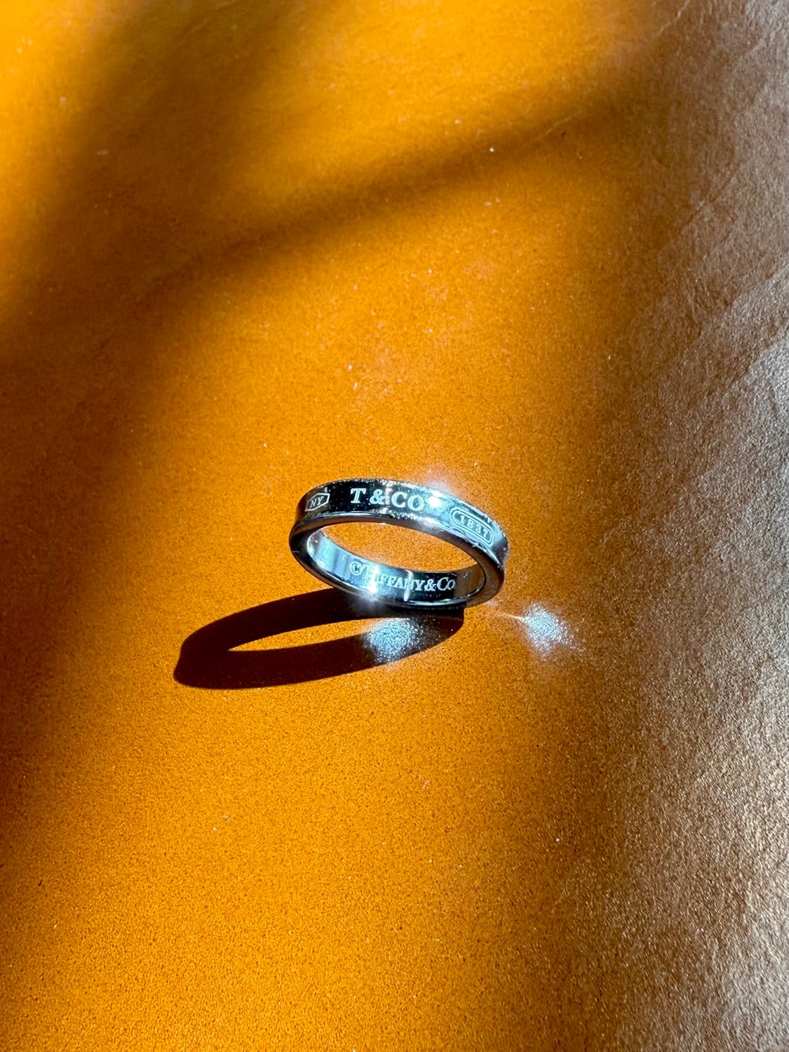 티파니앤코 티타늄 1837 네로우 링 상품이미지1