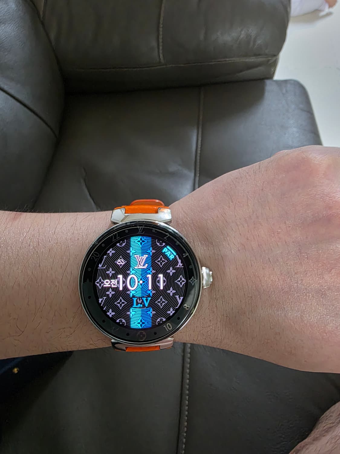 정품 루이비통 Tambour Horizon V2 스마트워치 2개 1세트 상품이미지4