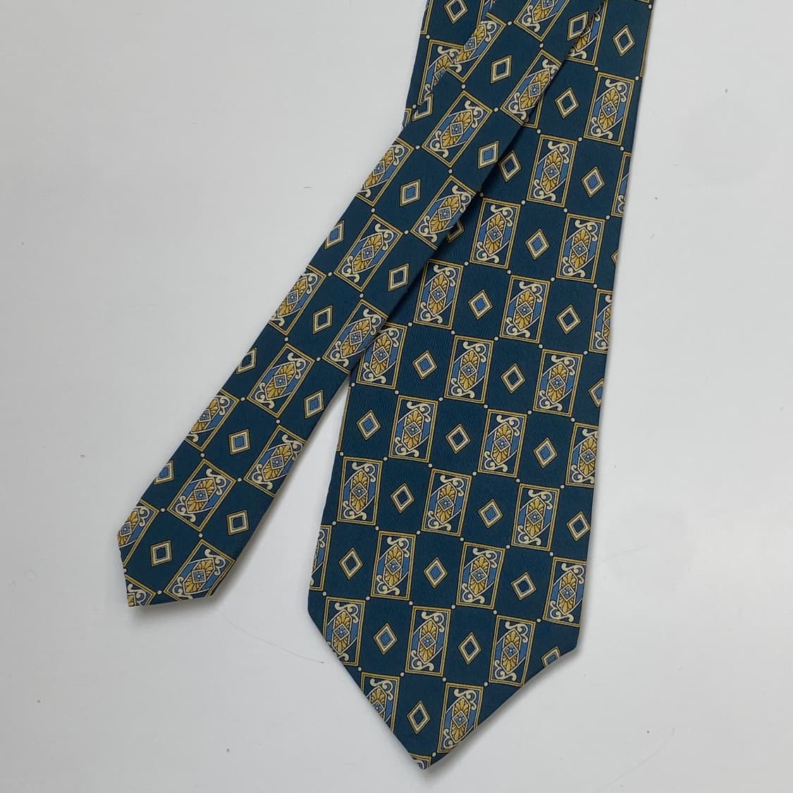 끌로에(chloe) 명품 정품 넥타이 상품이미지1