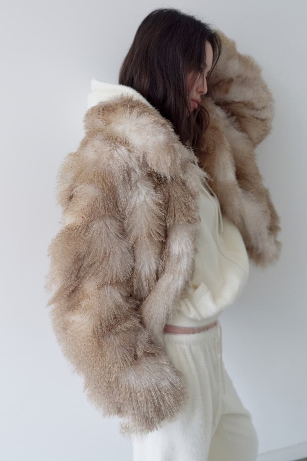 ders 더스 밤비 퍼 숏 자켓 베이지 상품이미지5