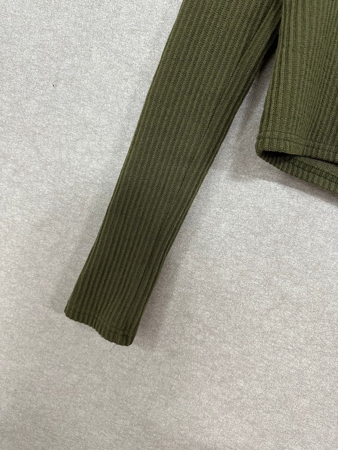 카키 크롭 니트  상품이미지4