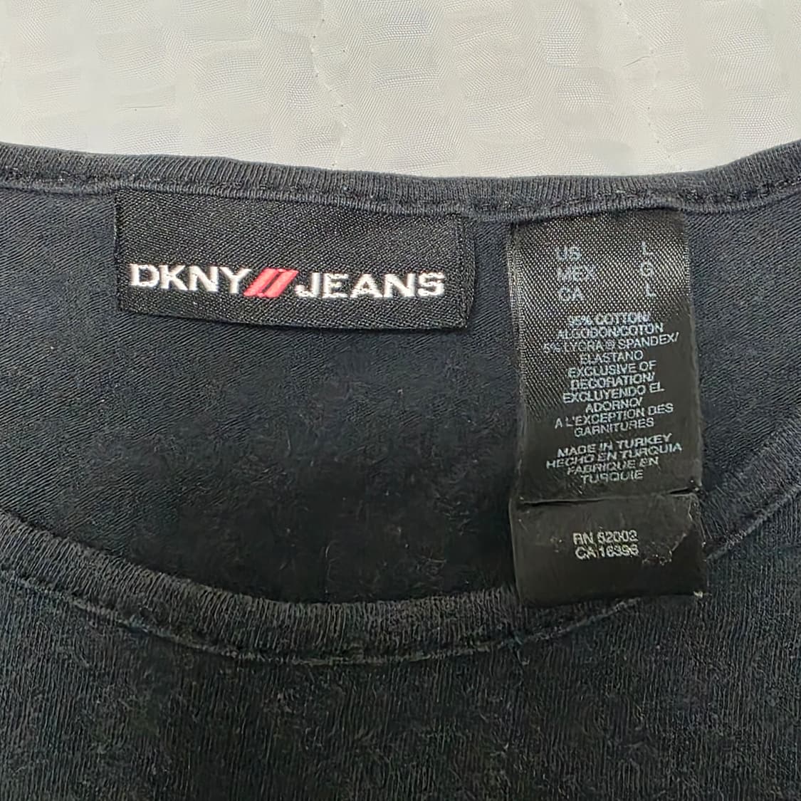 DKNY JEANS)뉴욕빈티지 블랙오네갸루st 대장스팽클 슬리브반팔티셔츠 상품이미지4