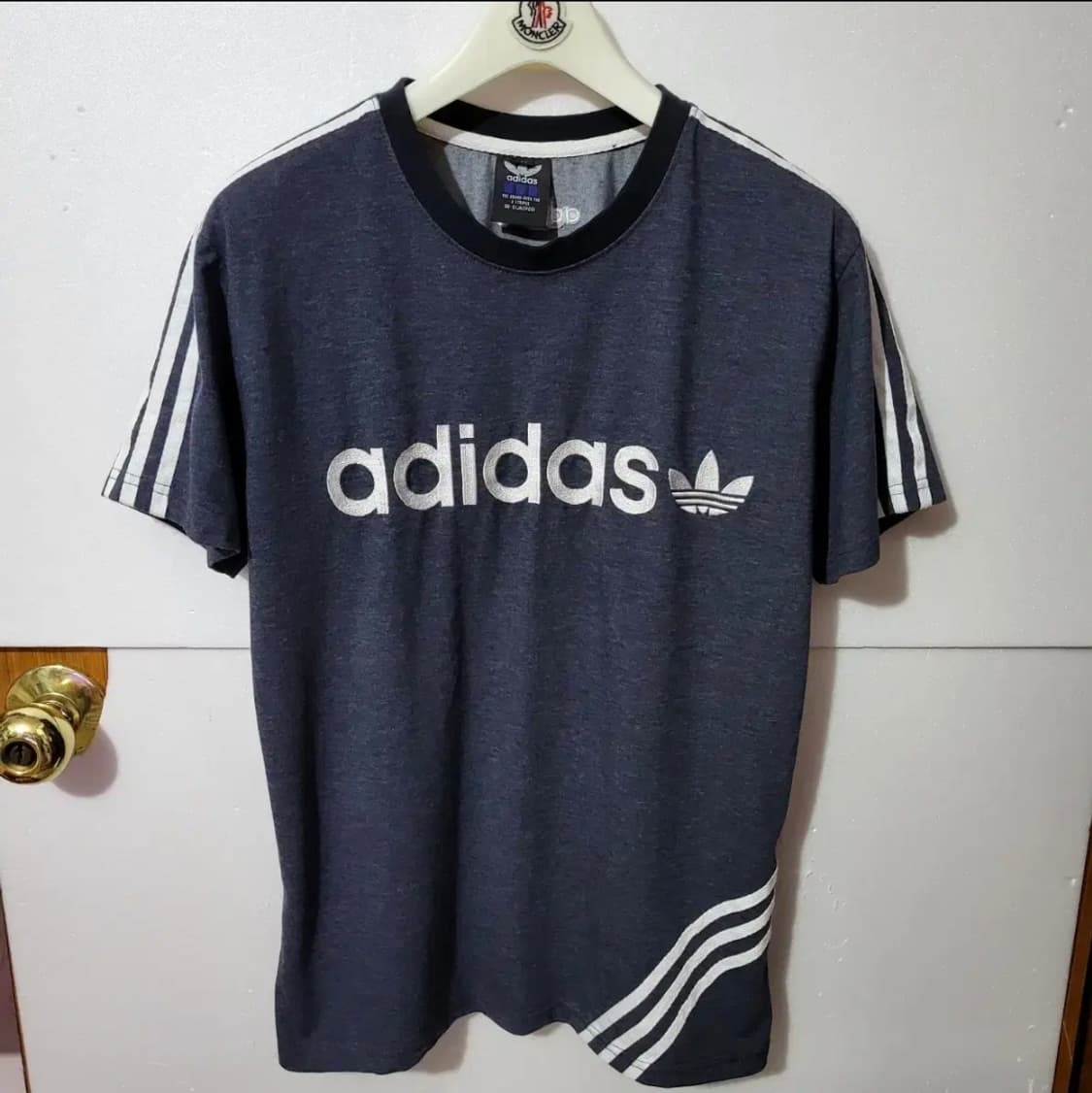 495 ) 자수 아디다스 m 빅로고 유니크 반팔 여m 남s 상품이미지1