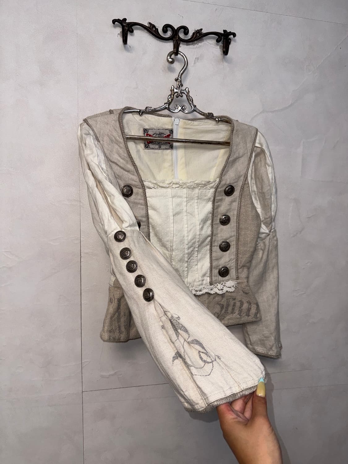 Beige linen double button corset blouse  상품이미지3