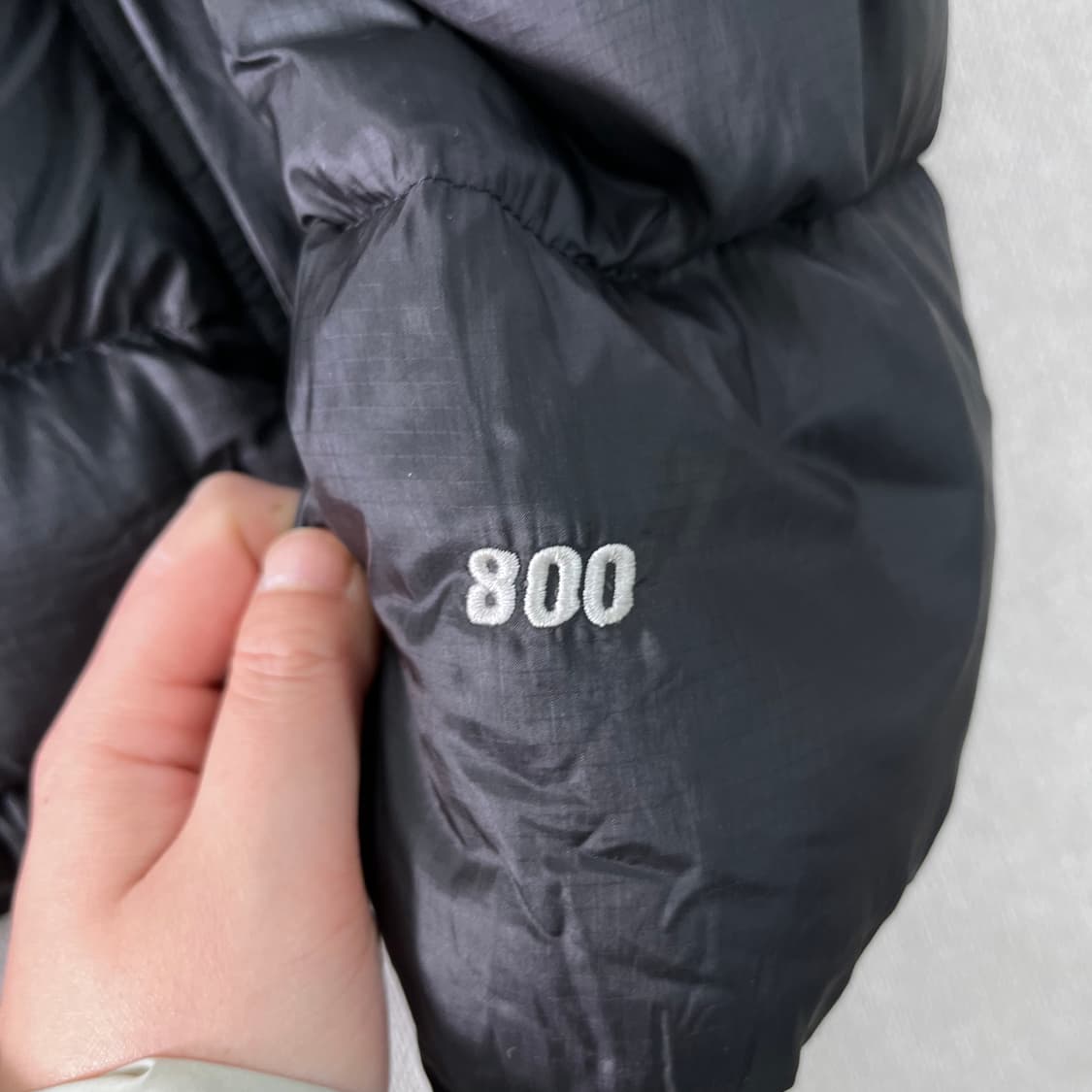 100 노스페이스 서밋시리즈 800 경량 패딩 상품이미지5