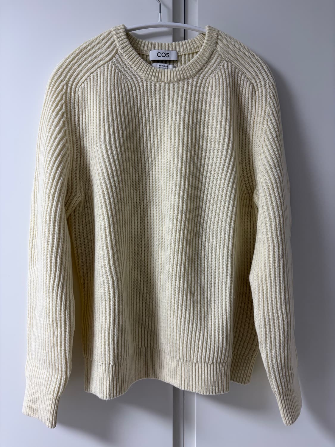 cos 레귤러핏 리브드 울 스웨터 M 상품이미지1