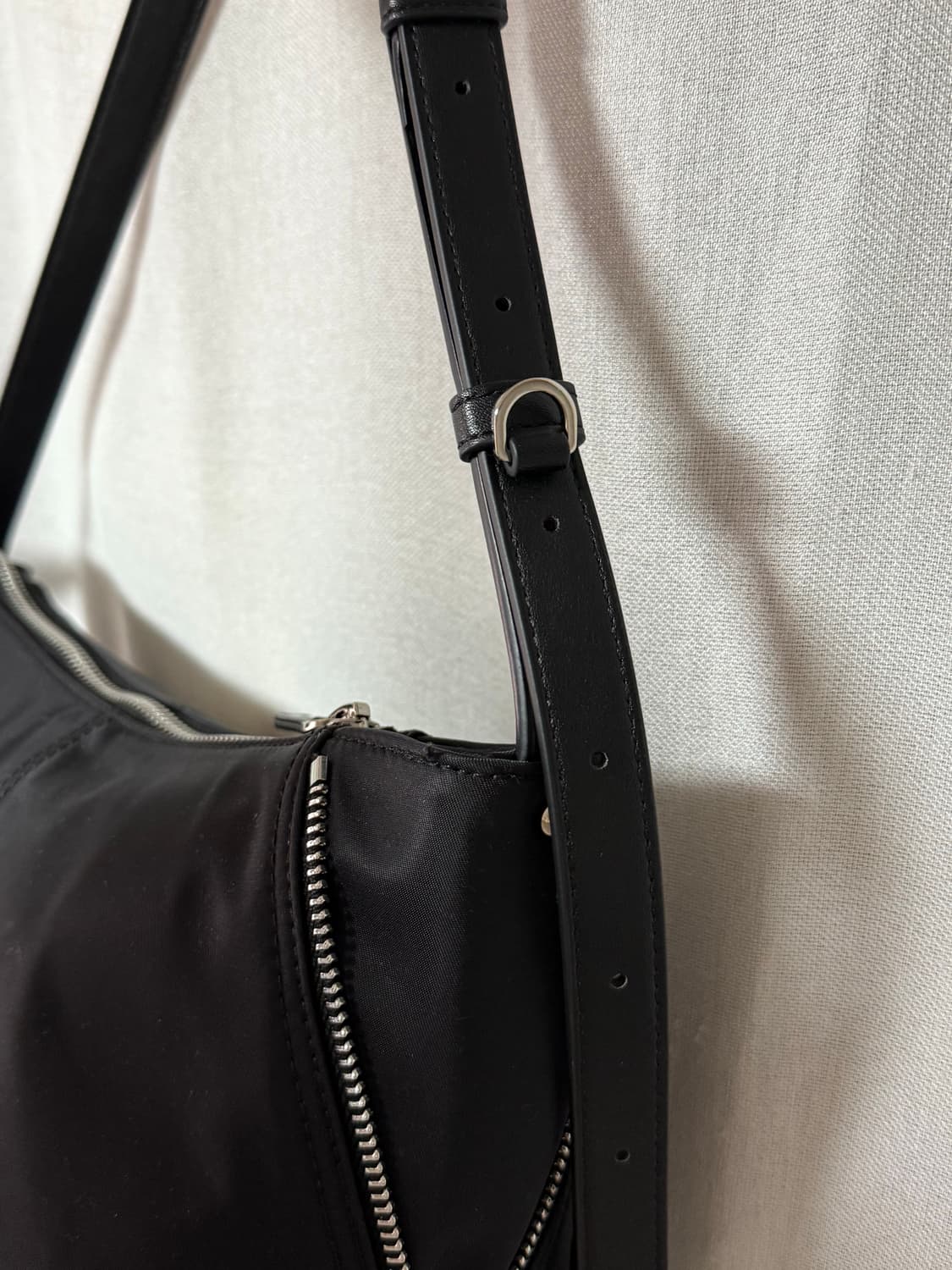 마뗑킴 사이드지퍼 패브릭 투웨이 백 가방 블랙 상품이미지7