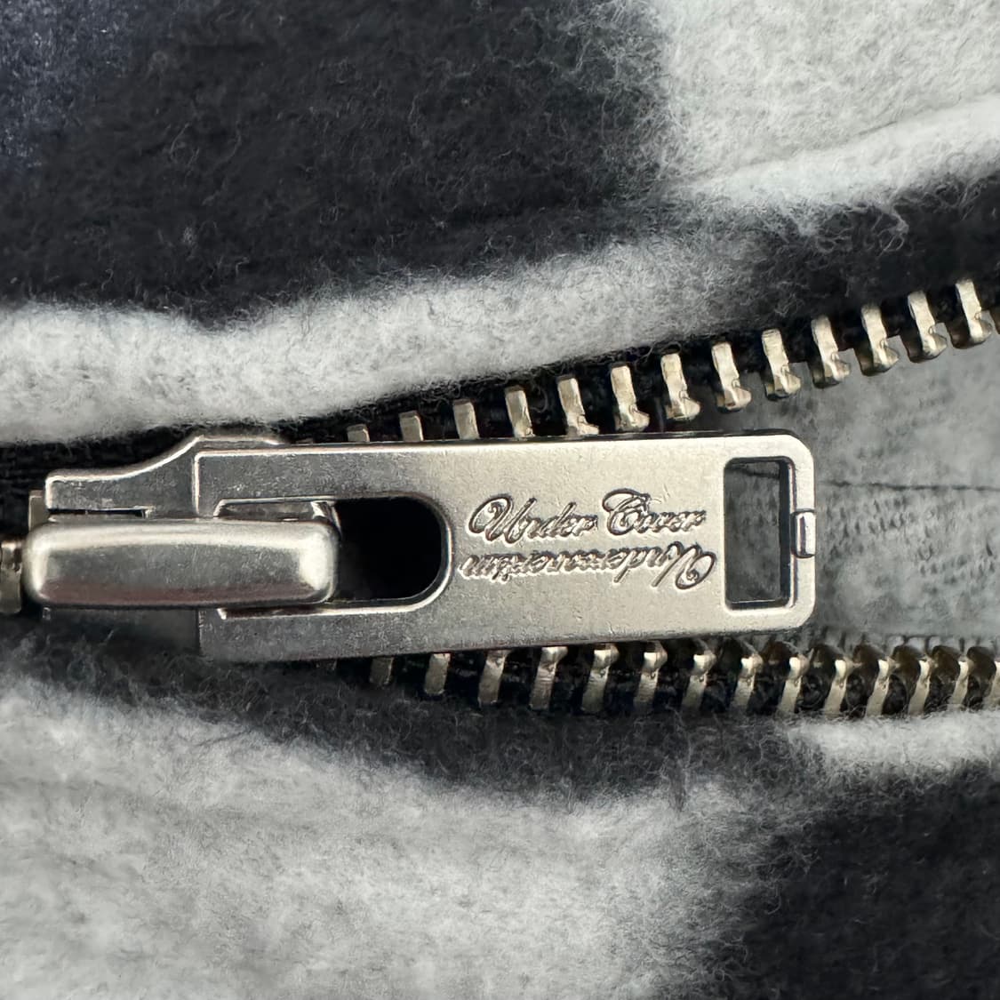 언더커버 x 프라그먼트 체커보드 프린트 블루종 4 상품이미지6