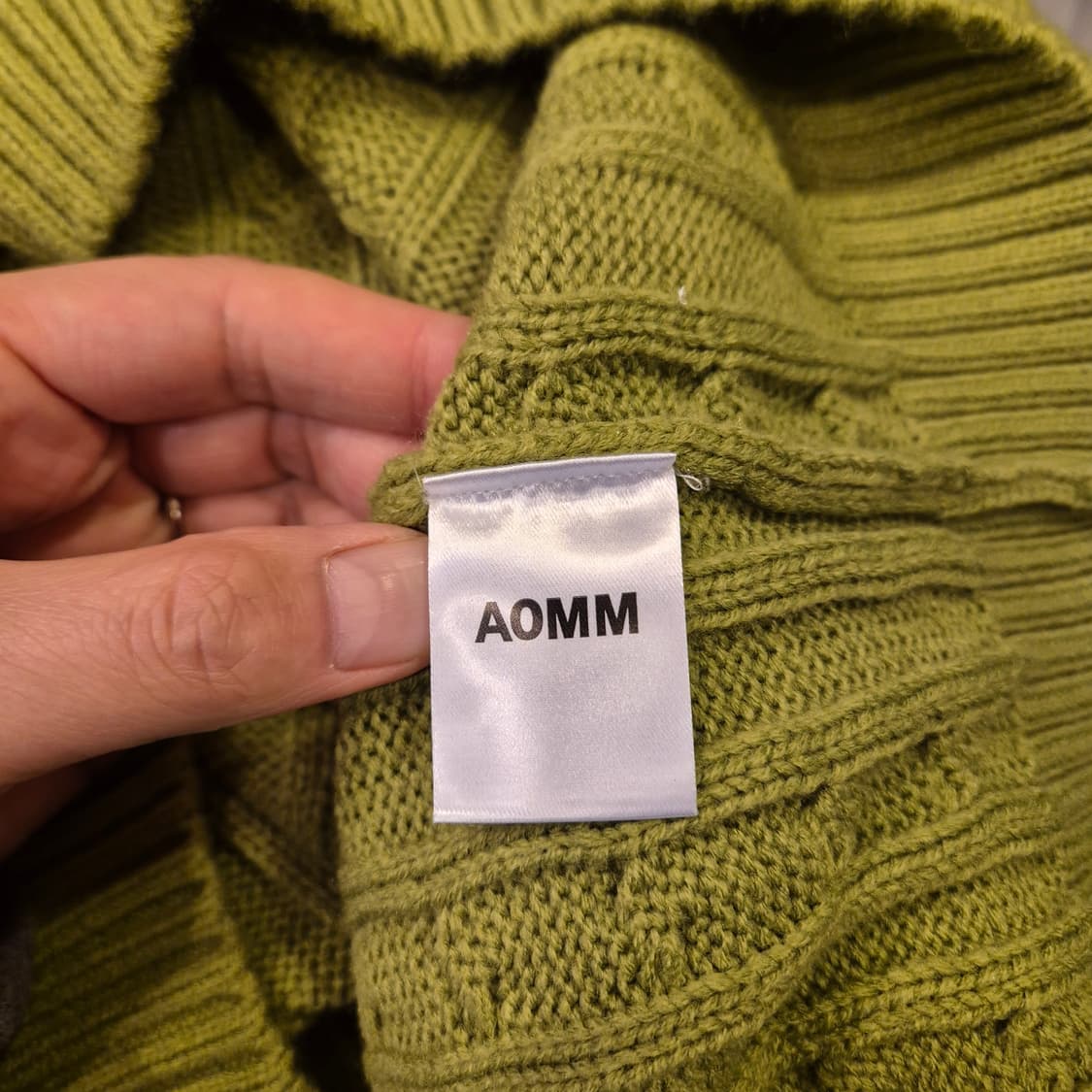 FREE 그린색 오버핏 꽈배기니트  상품이미지4