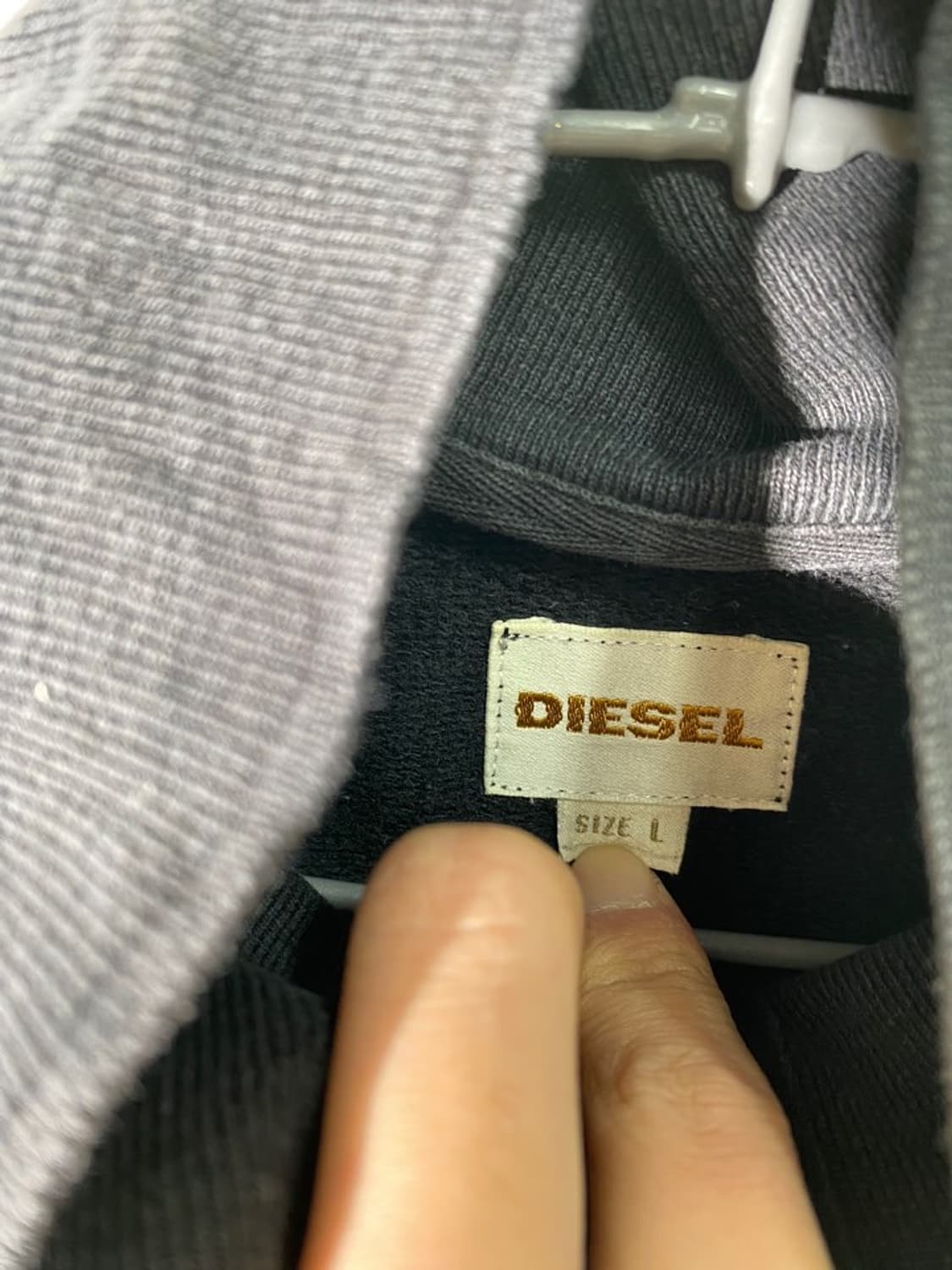 디젤 반집업 맨투맨 상품이미지3