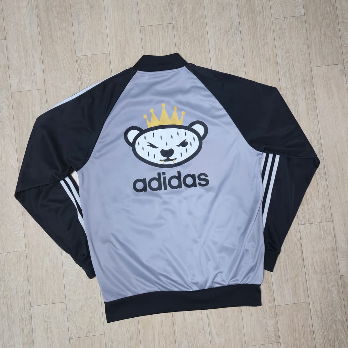 아디다스 25주년 니고 베어 져지 트랙탑 상품이미지1