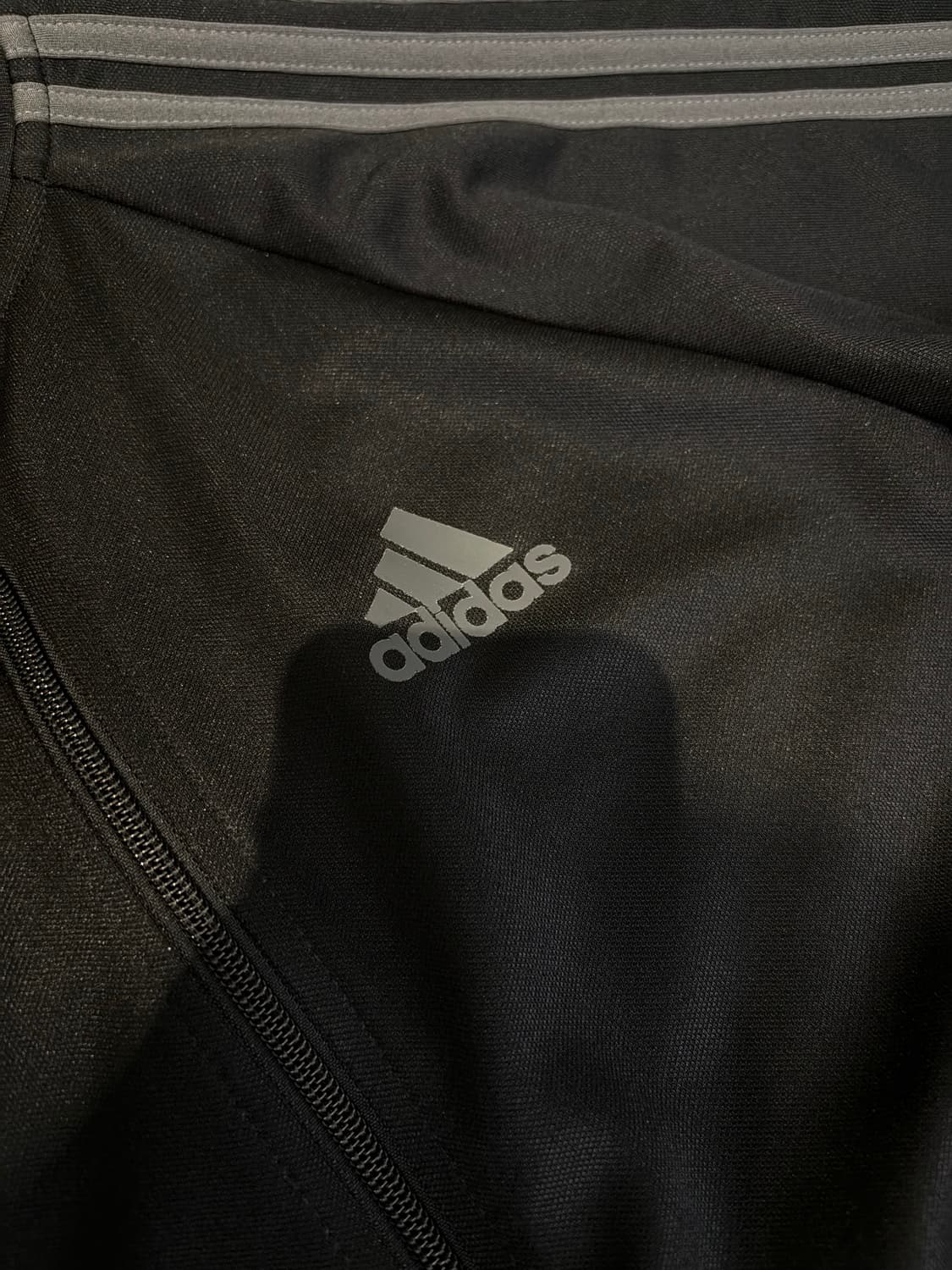 🩶아디다스 다크그레이 에센셜 라인 블랙 트랙탑 져지🩶 상품이미지4