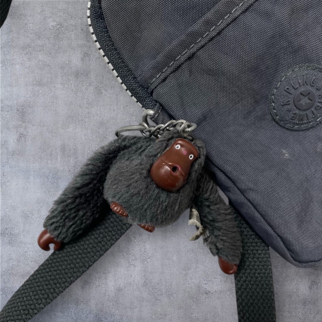 키플링 Kipling 차콜 미니 크로스백 상품이미지6