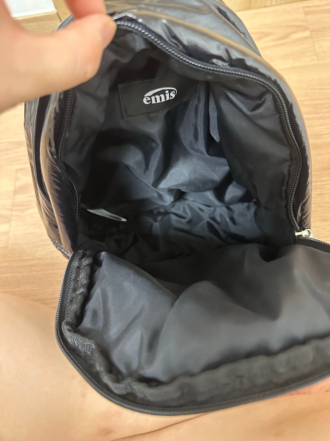 이미스 글로시 패딩 미니 백팩 상품이미지3