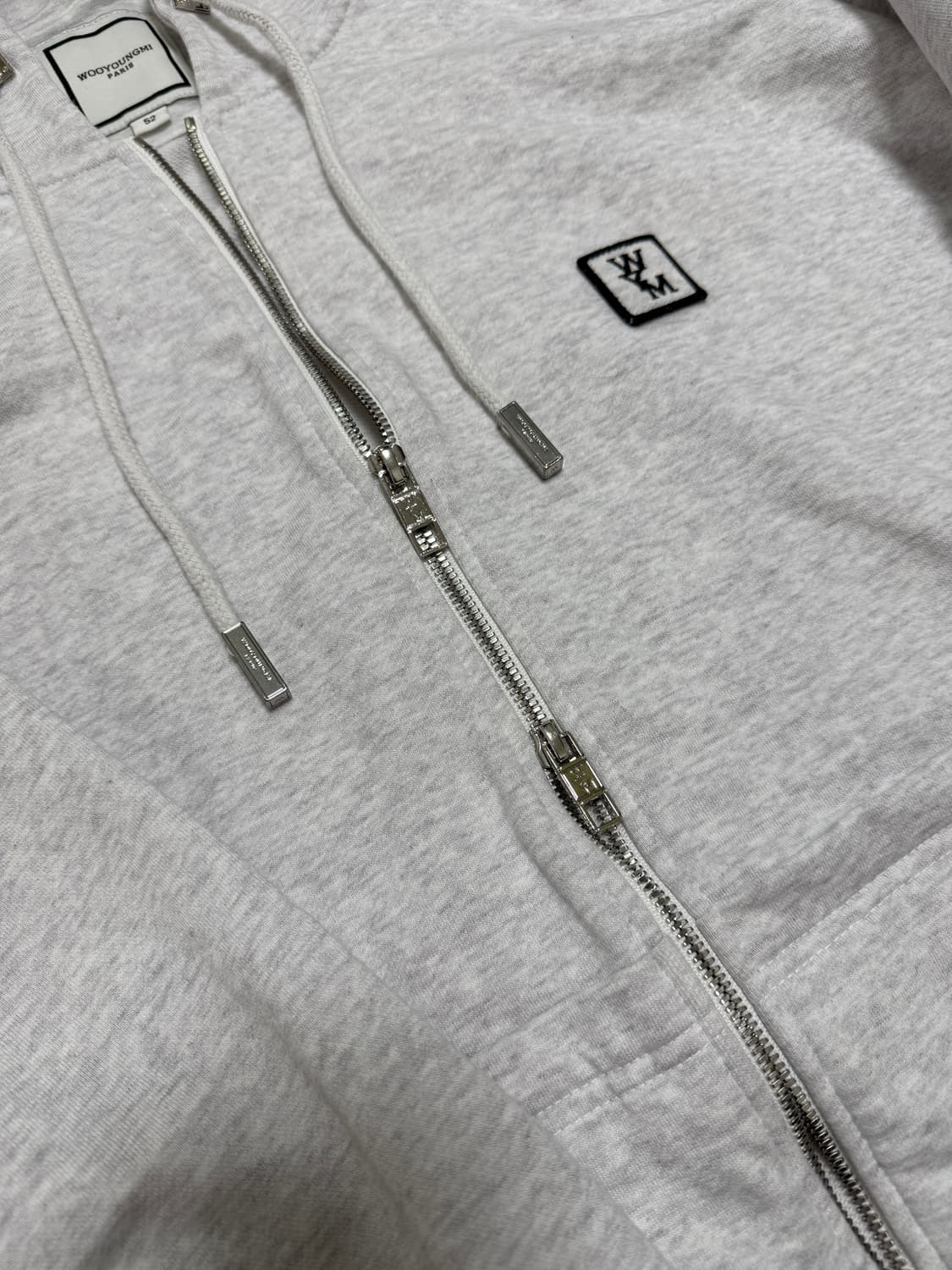 우영미 백로고 후드집업 그레이 52사이즈 상품이미지3