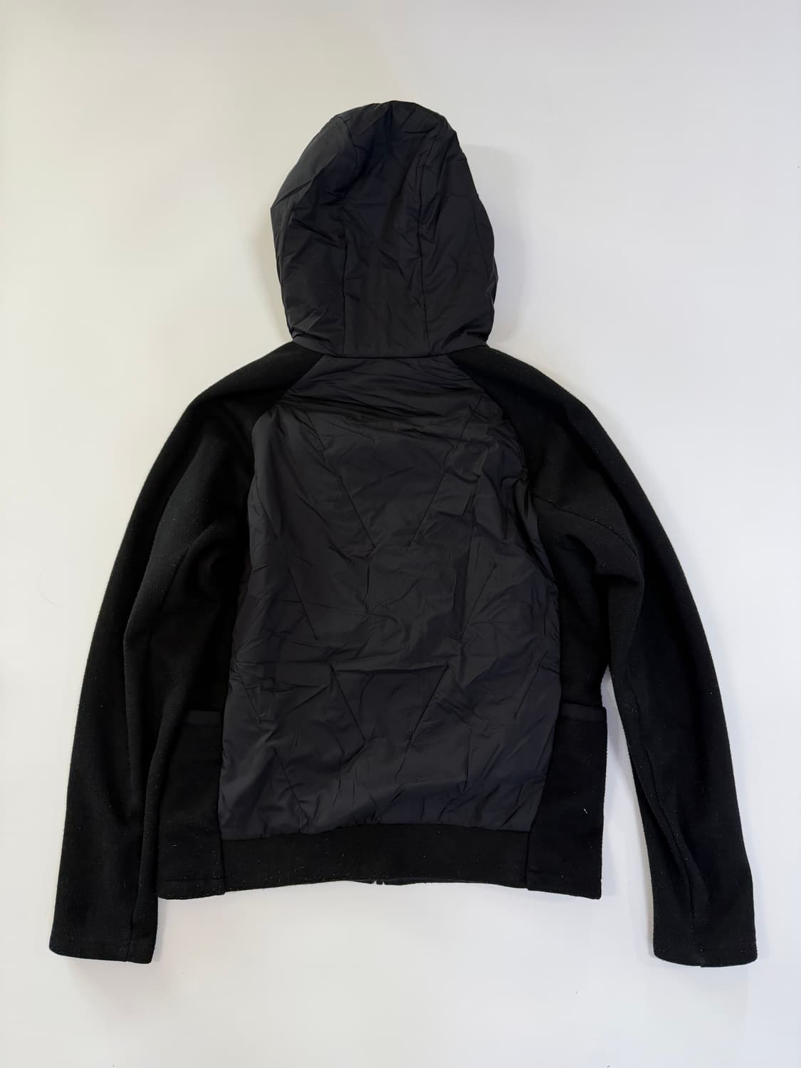 데상트 경량 니트 패딩 상품이미지4