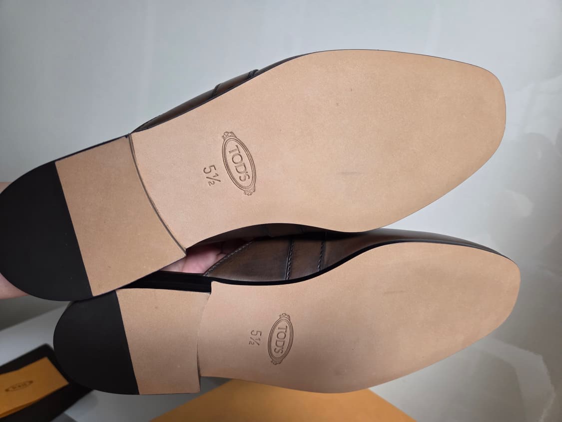 토즈 TOD'S 더블티 브라운 블로퍼 상품이미지8