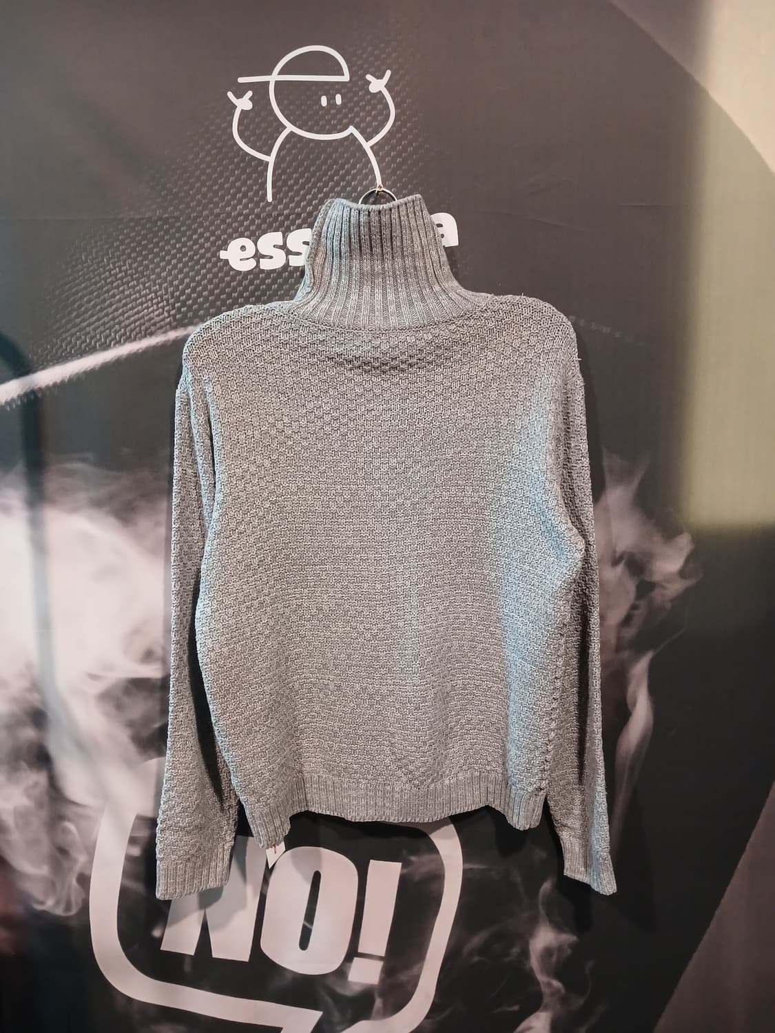 회색 터틀넥 니트 스웨터 상품이미지2