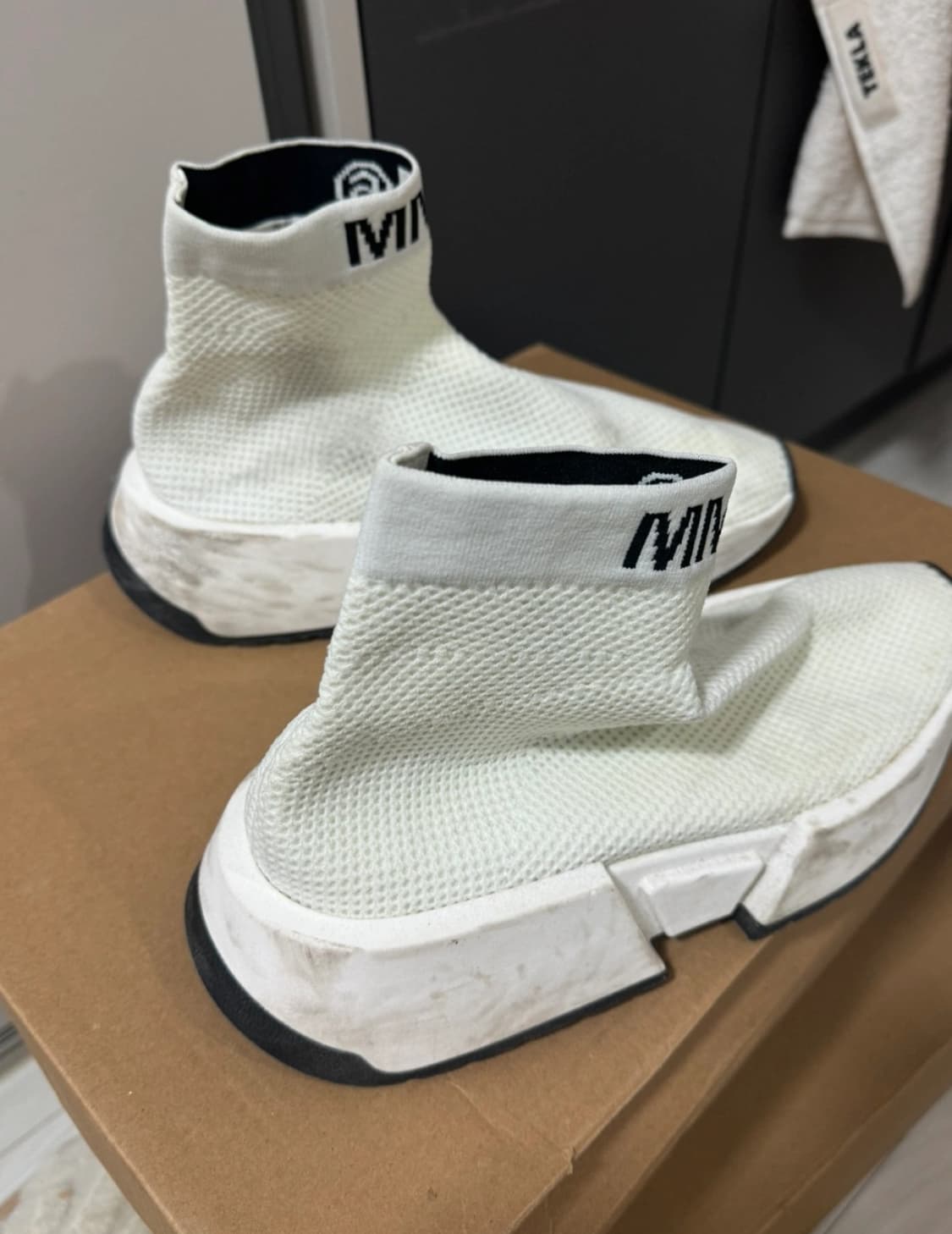 Mm6 삭스스니커즈 상품이미지2