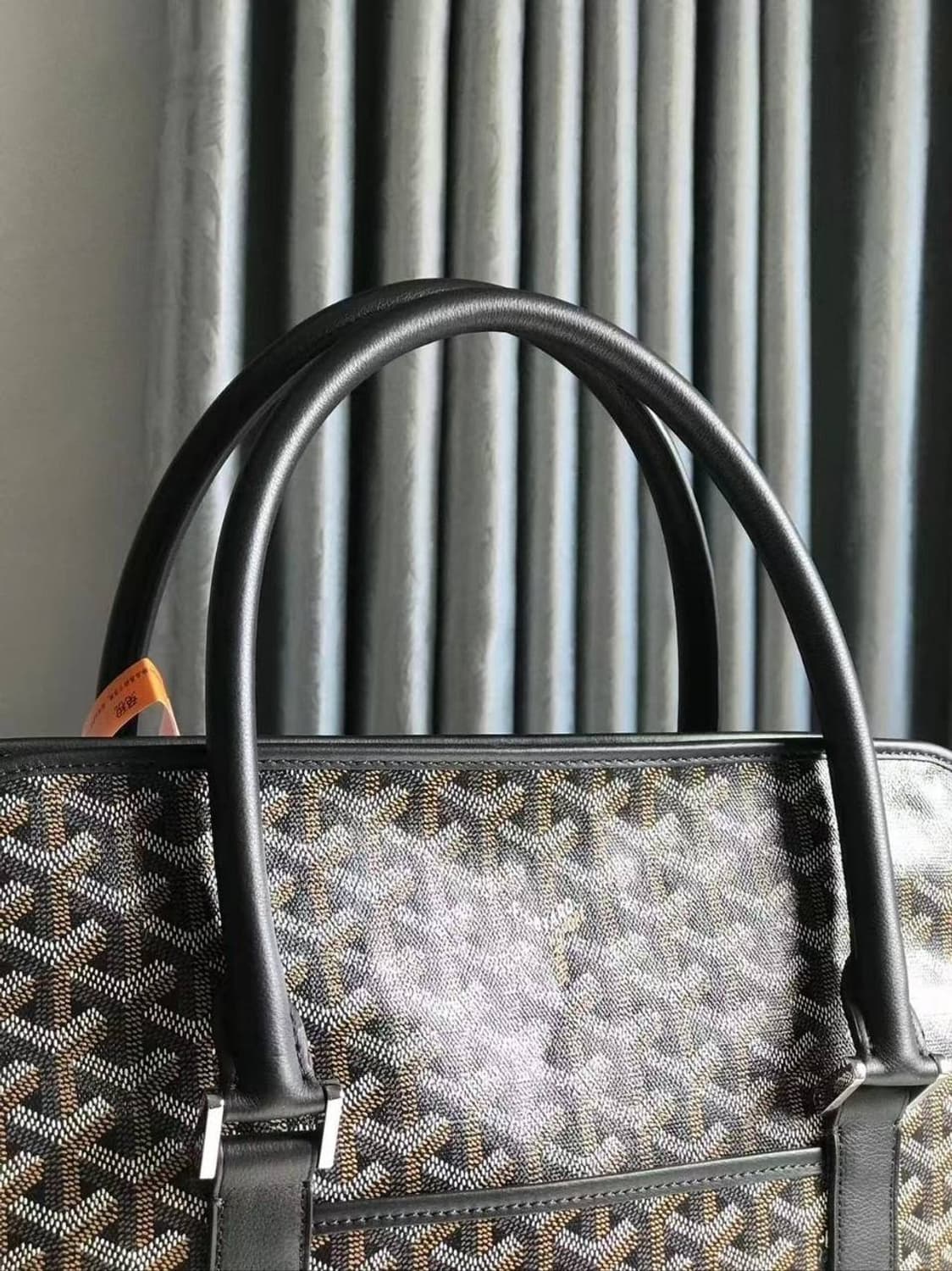 고야드(Goyard) 부르곤 백 상품이미지3